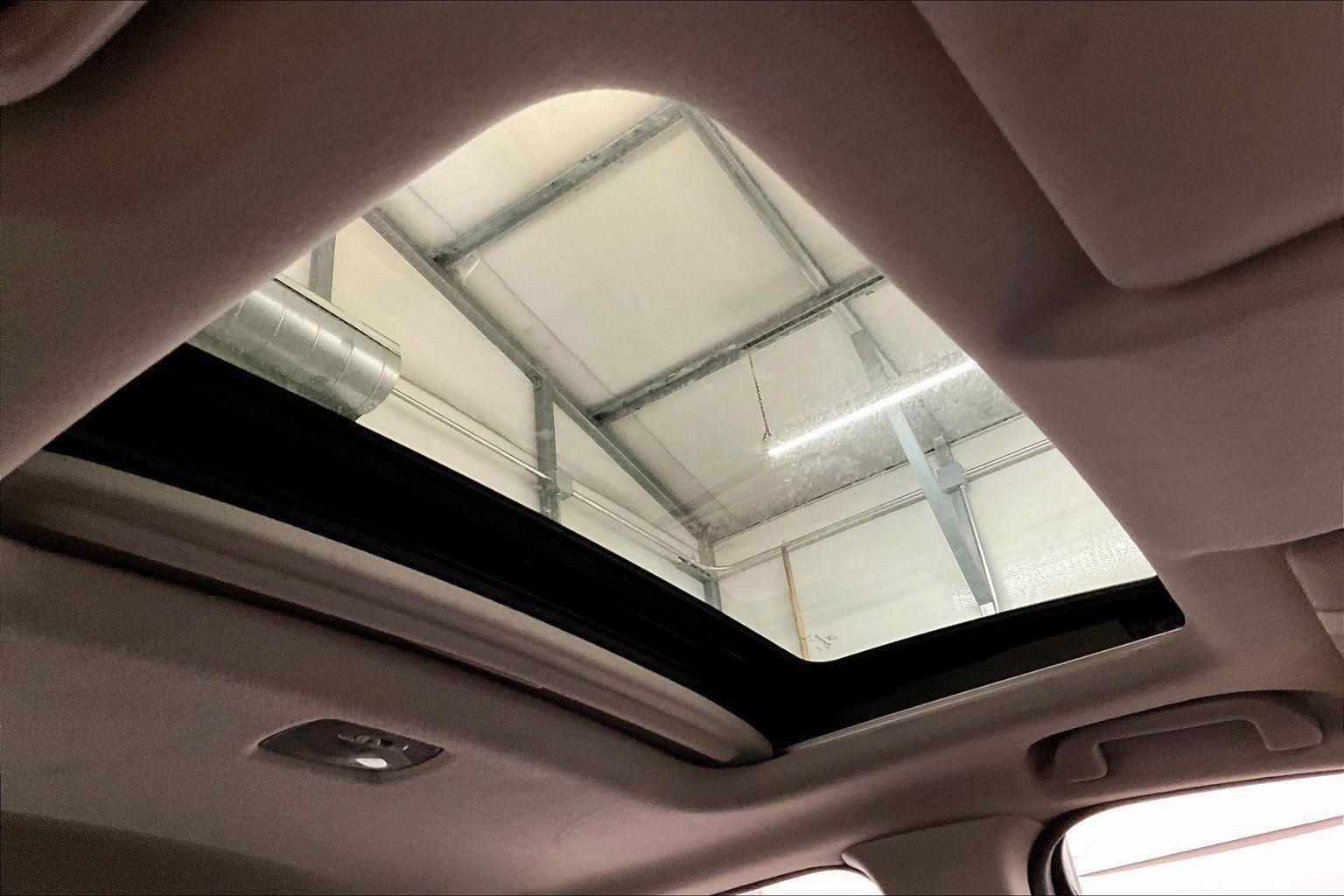 Used 2015 Honda Fit EX image 22