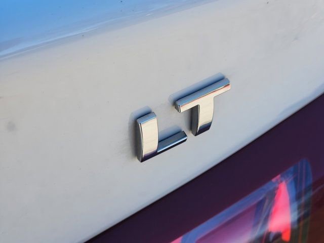 Used 2020 Chevrolet Malibu LT image 10