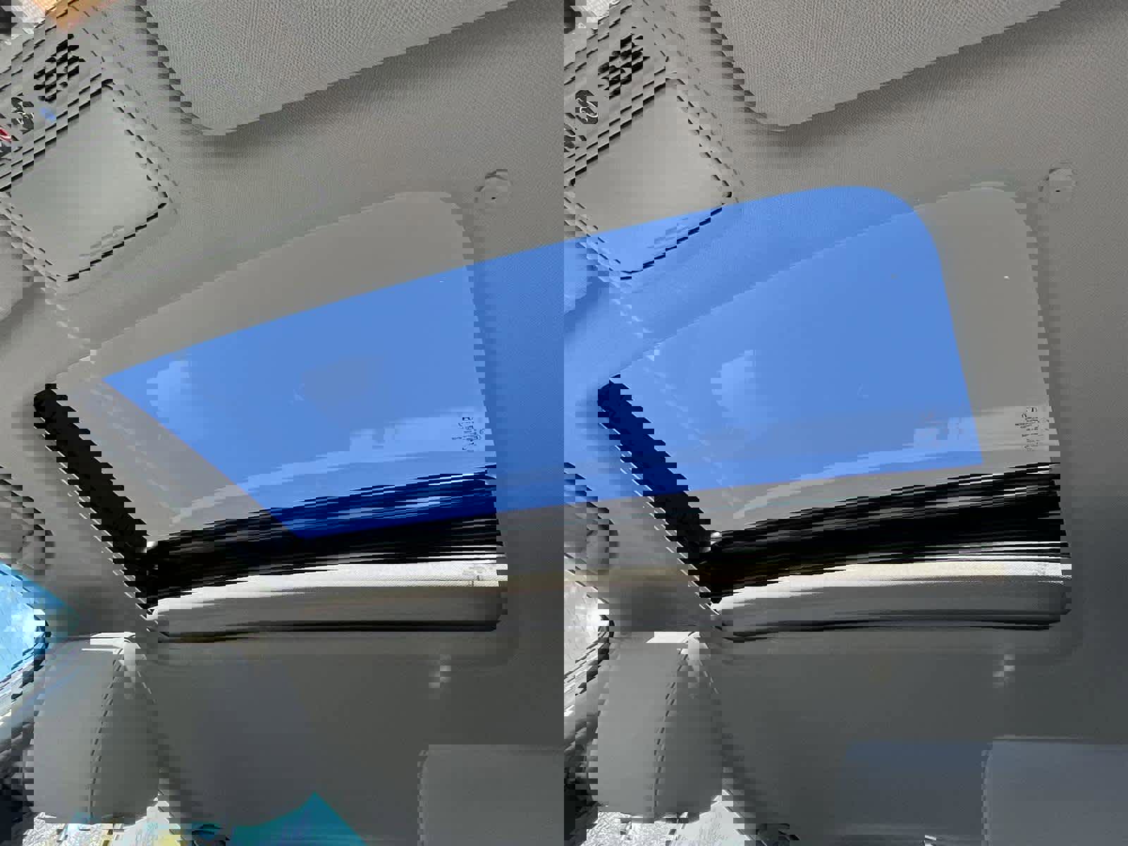 Used 2018 Honda Accord Touring image 14