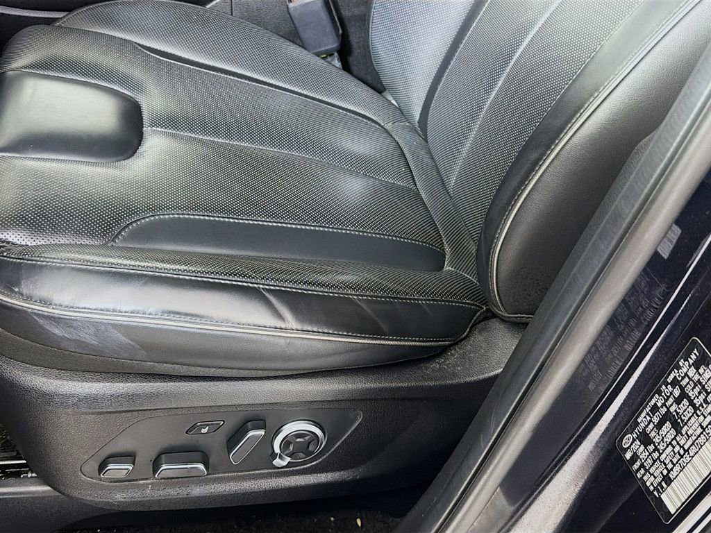 Used 2024 Hyundai Palisade Calligraphy image 24