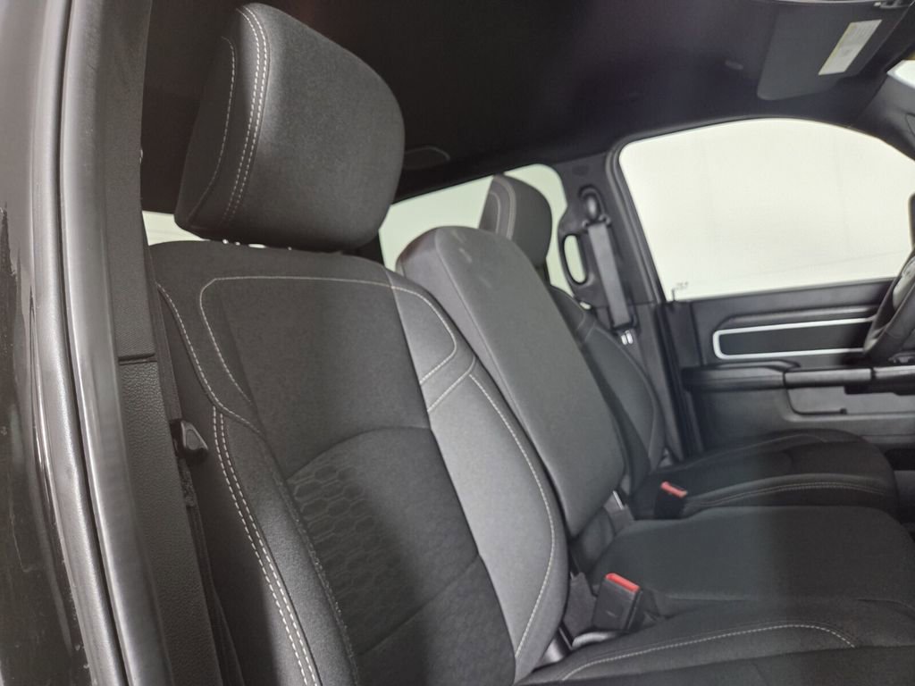 Used 2025 RAM 2500 Big Horn image 30