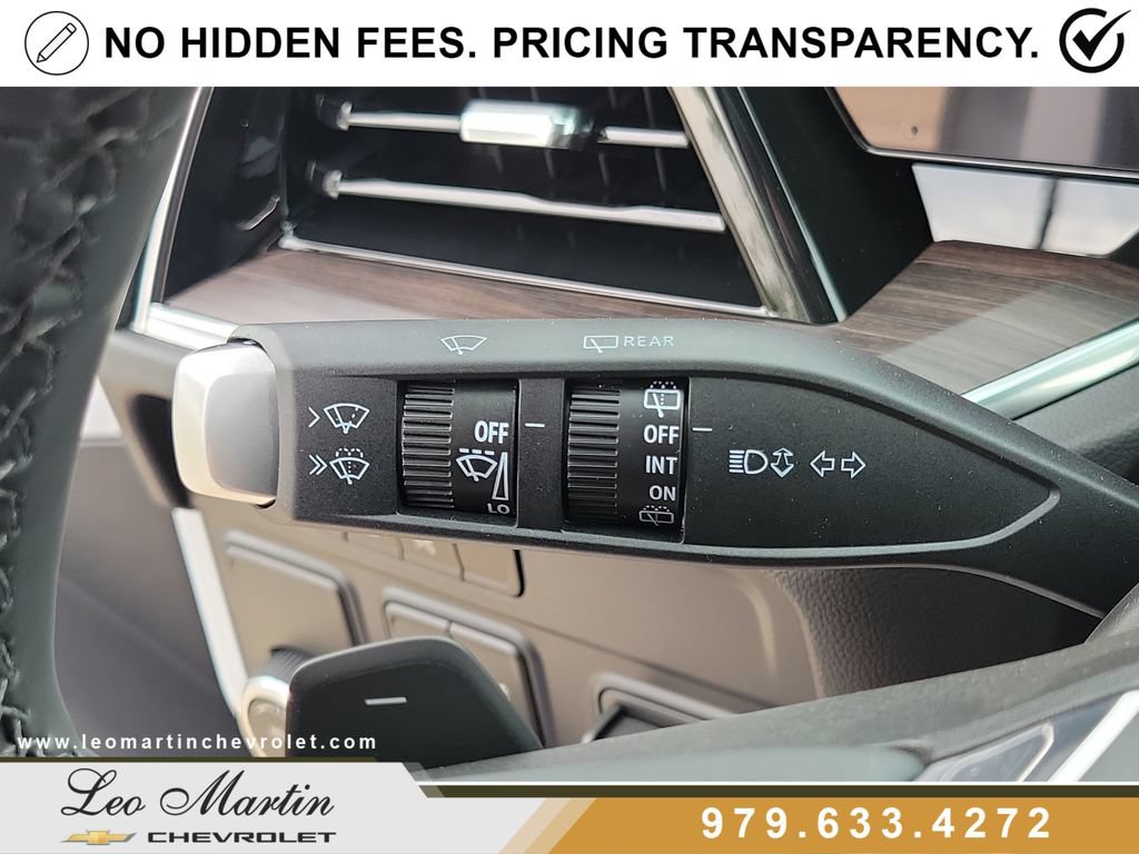 New 2026 Chevrolet Tahoe Premier w/ Sun And Tow Package RWD image 31