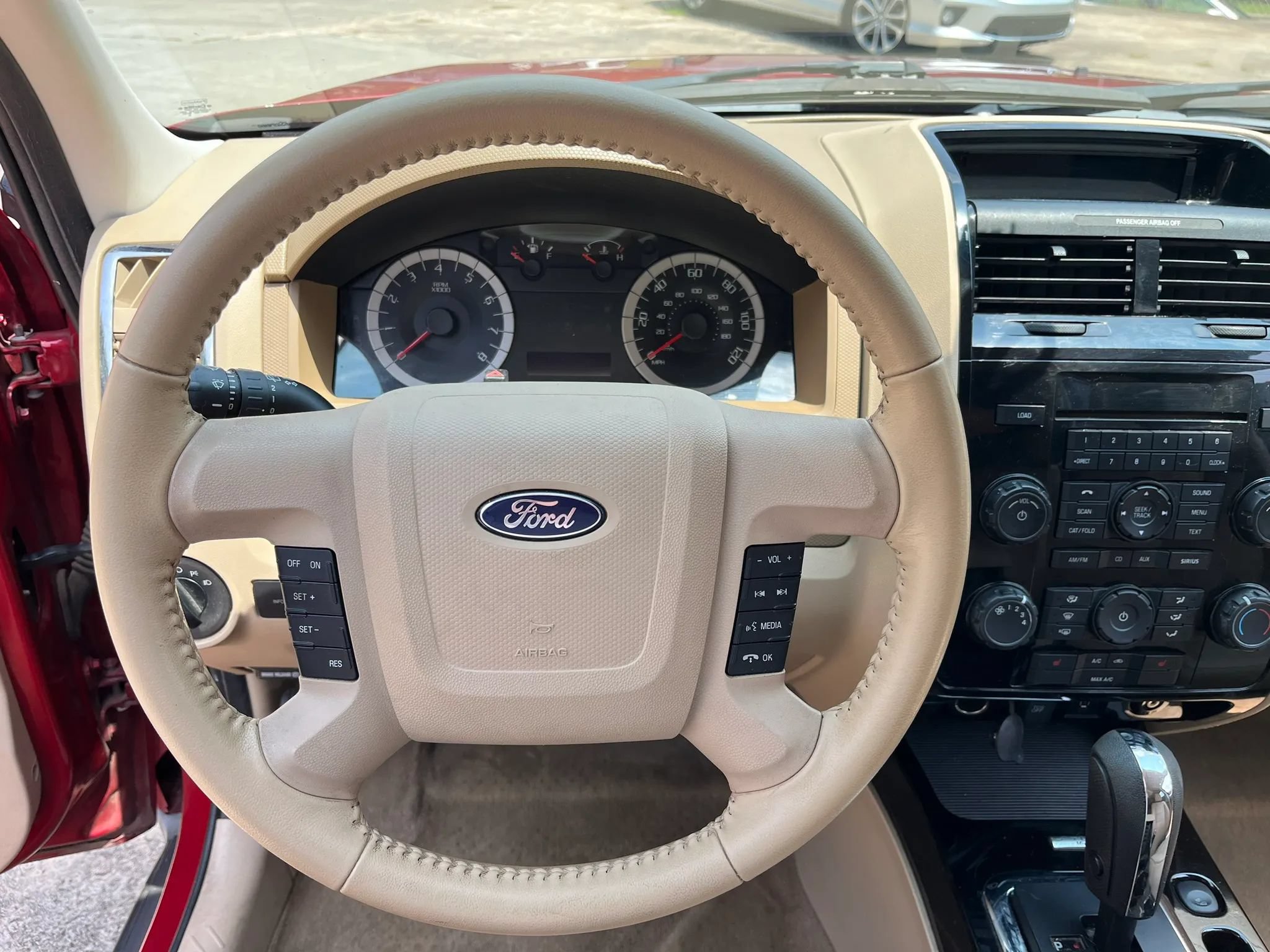 Used 2011 Ford Escape Limited FWD image 11