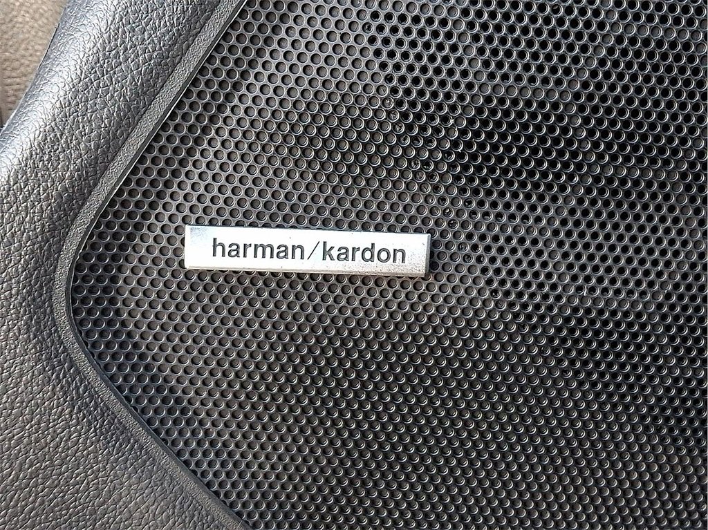 Used 2019 Subaru Outback 3.6R Limited image 27