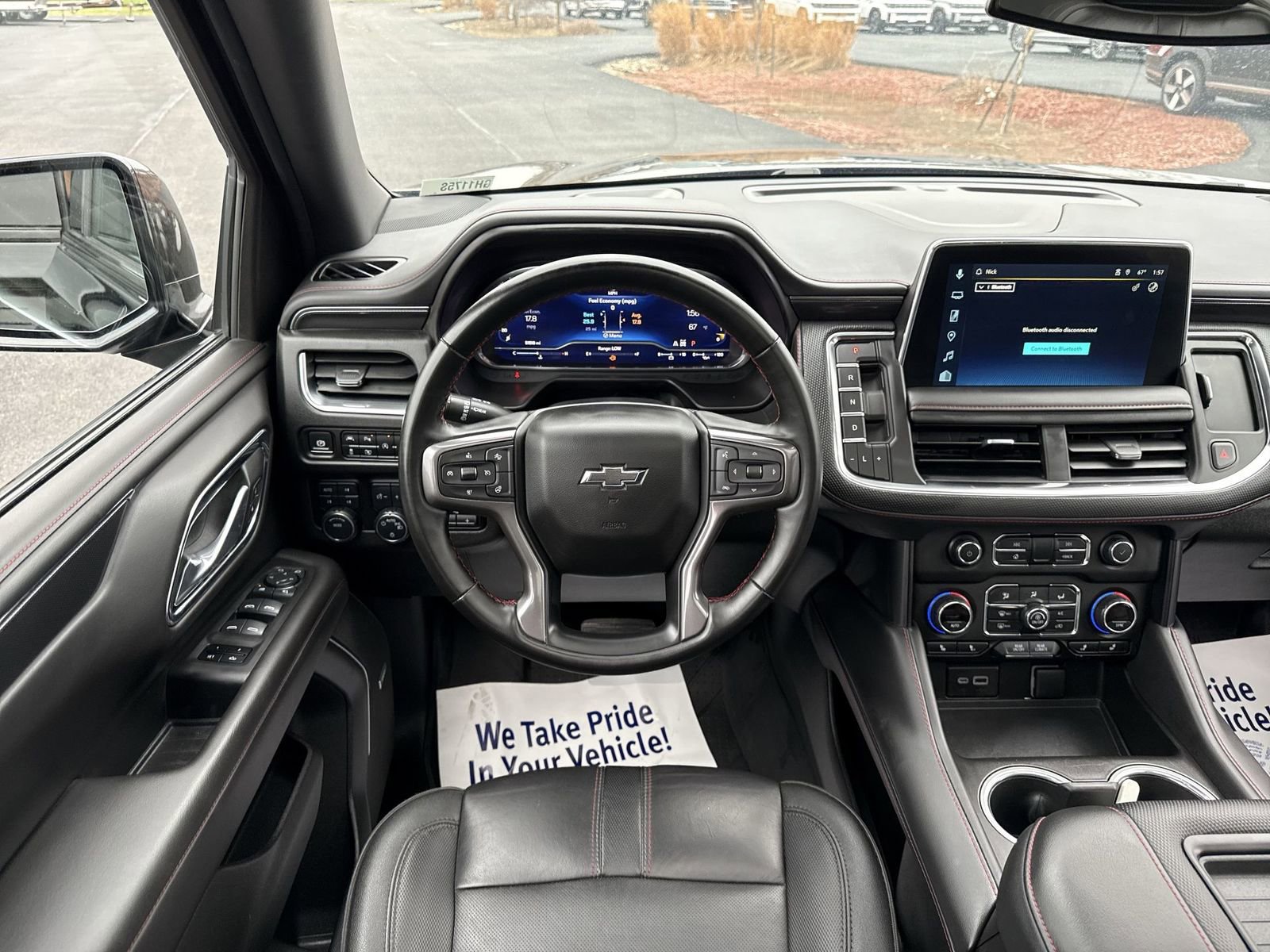 Used 2024 Chevrolet Suburban RST w/ Luxury Package image 16