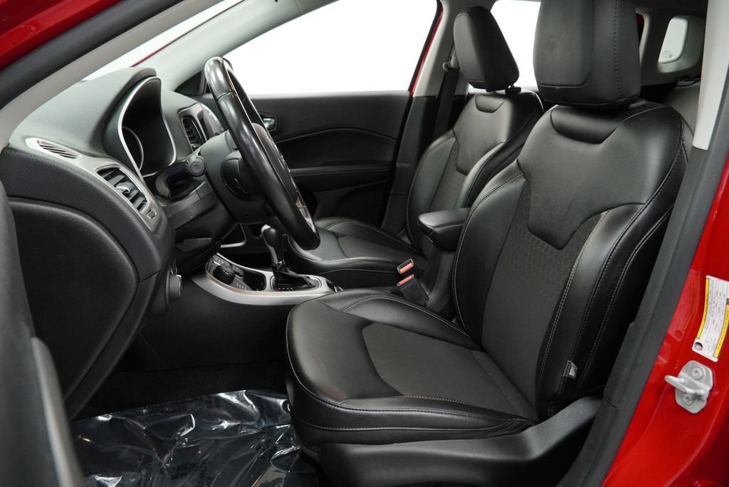 Certified 2020 Jeep Compass Latitude AWD/4WD image 16