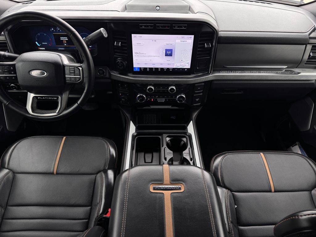 Used 2024 Ford F250 Platinum image 13