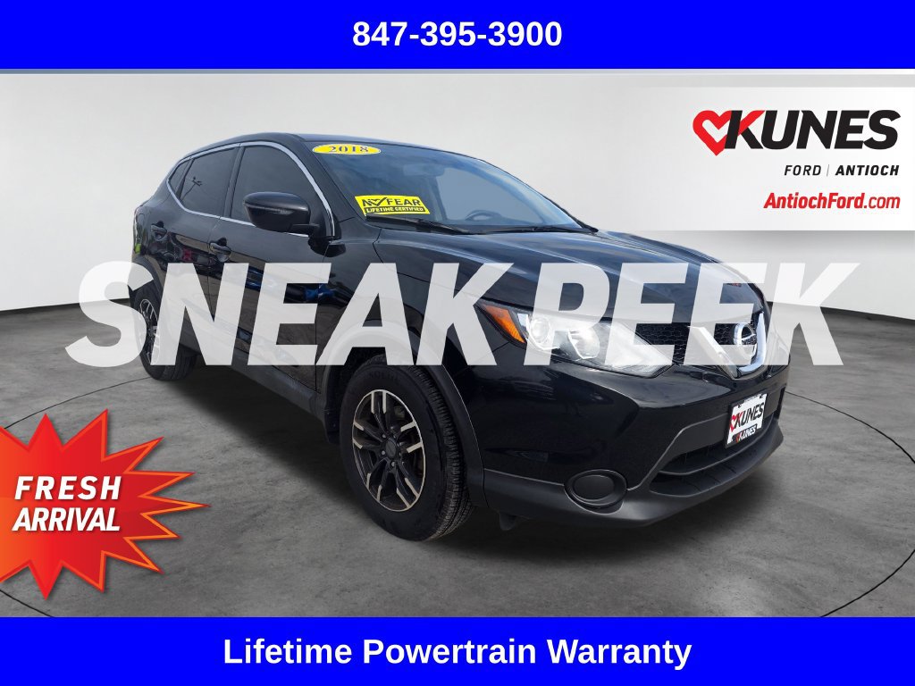 Used 2018 Nissan Rogue Sport FWD image 1