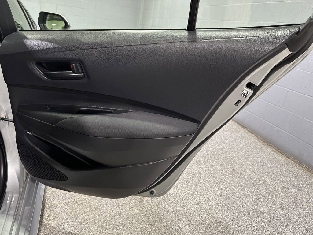 Used 2023 Toyota Corolla LE w/ LE Premium Package AWD/4WD image 18