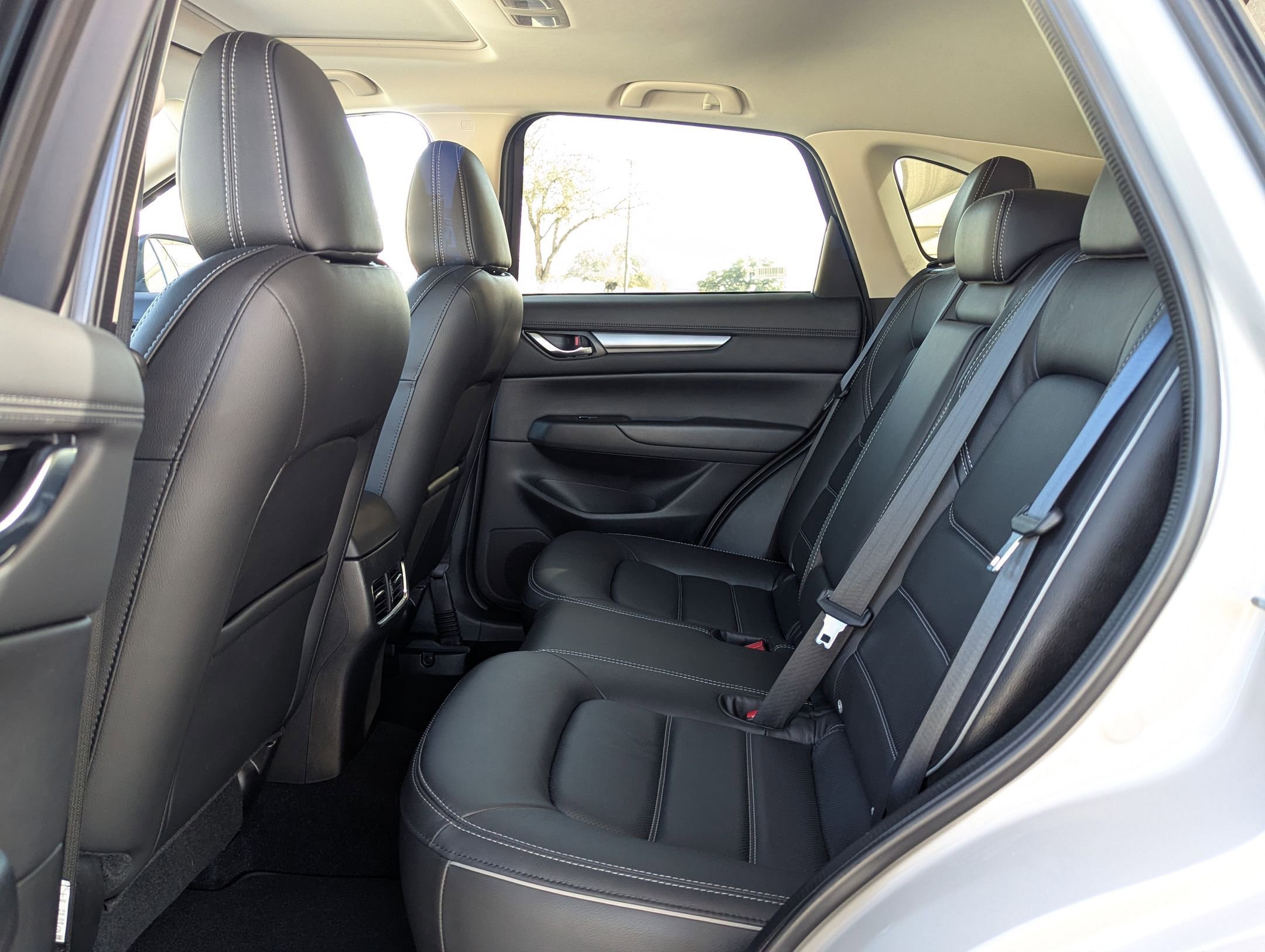 Used 2025 MAZDA CX-5 AWD 2.5 S w/ Preferred Package image 14