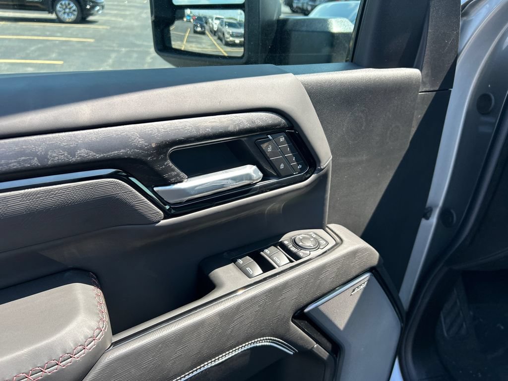 New 2026 GMC Sierra 2500 AT4X AWD/4WD image 16