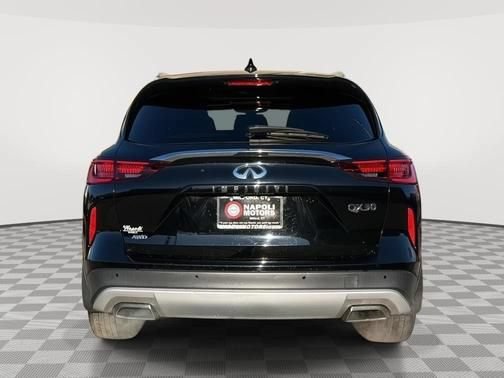 Used 2023 INFINITI QX50 Luxe AWD/4WD image 4
