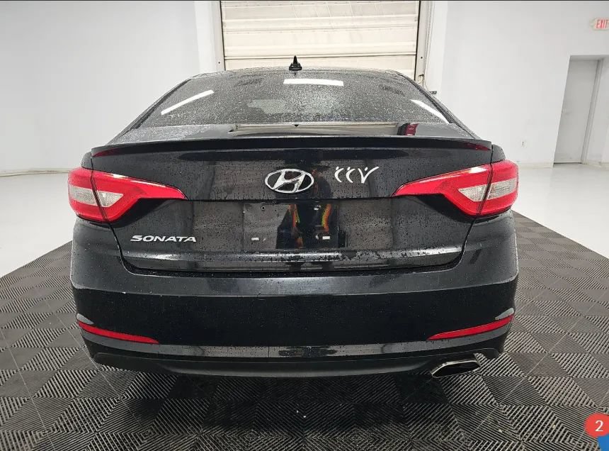 Used 2016 Hyundai Sonata SE FWD image 4