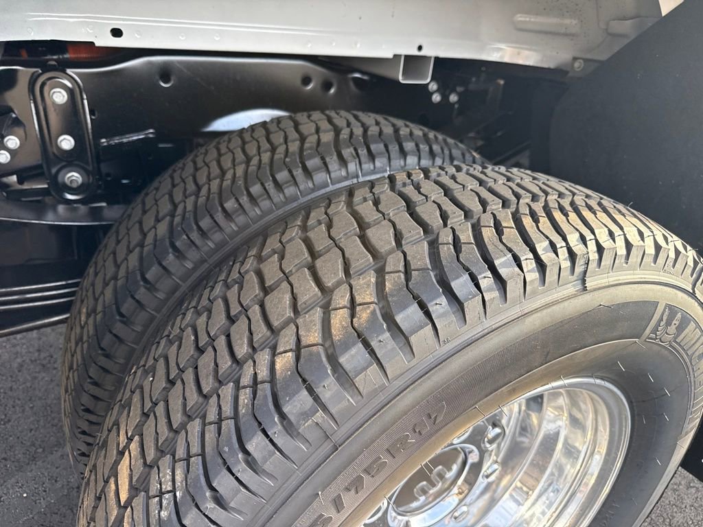 New 2026 Ford F350 King Ranch w/ FX4 Off-Road Package image 63