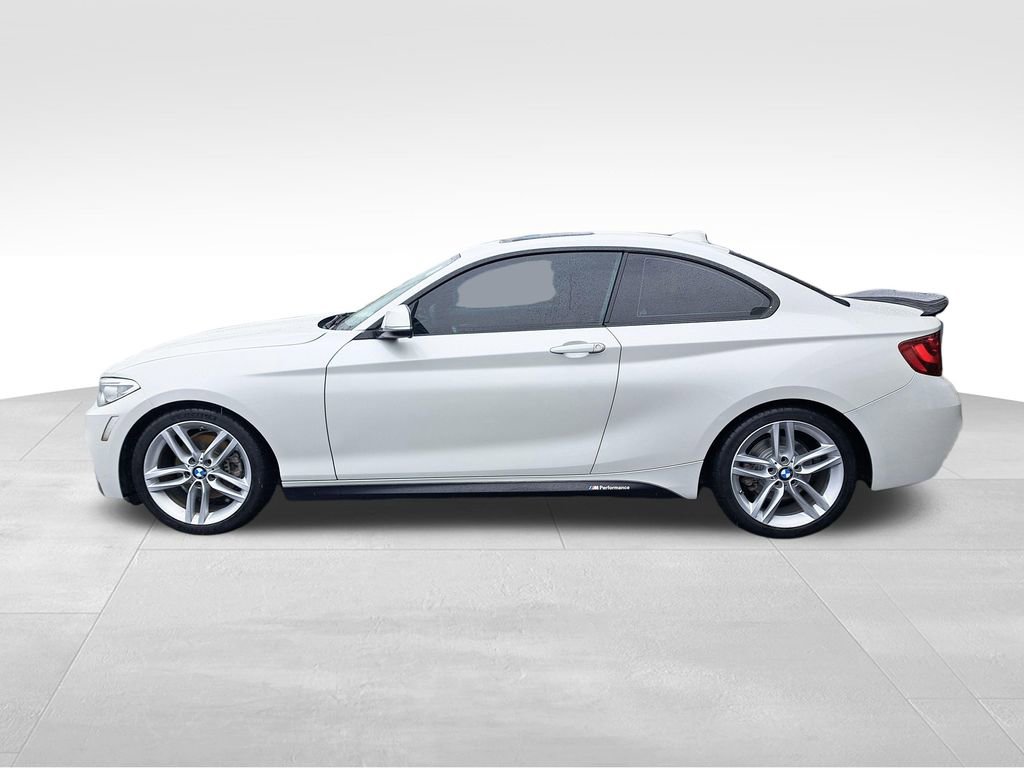 Used 2017 BMW 230i Coupe image 2