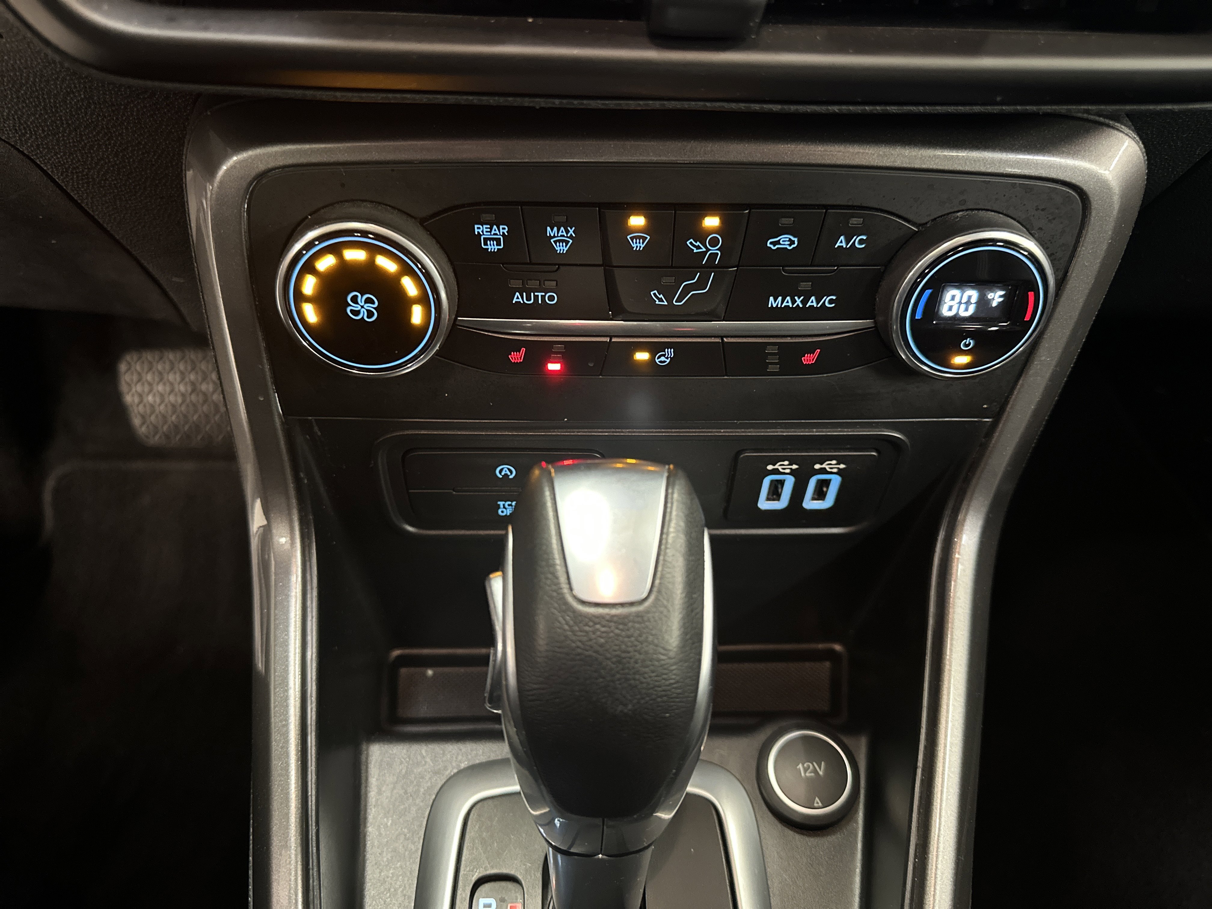 Used 2021 Ford EcoSport SES image 30