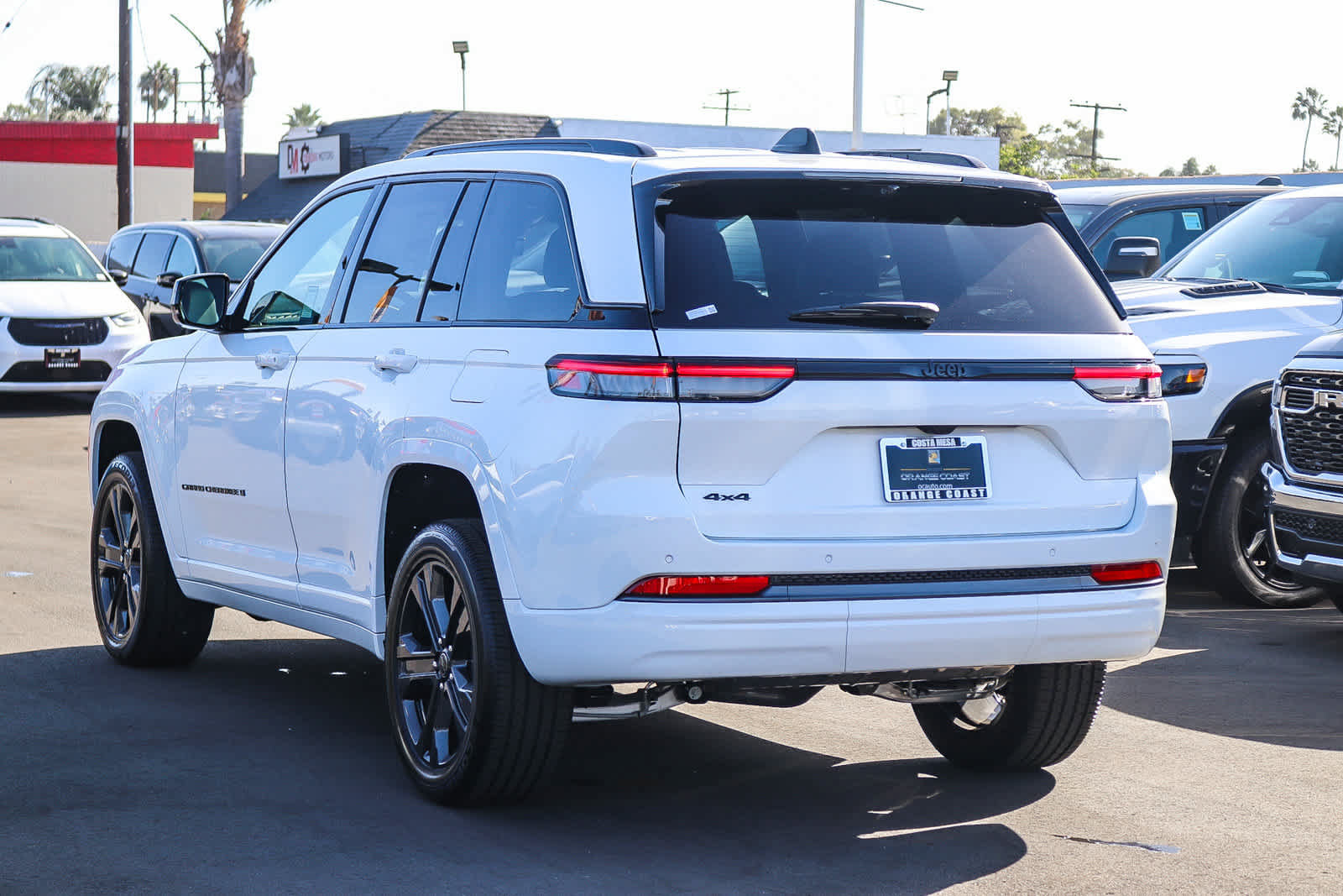 New 2027 Jeep Grand Cherokee Limited AWD/4WD image 6