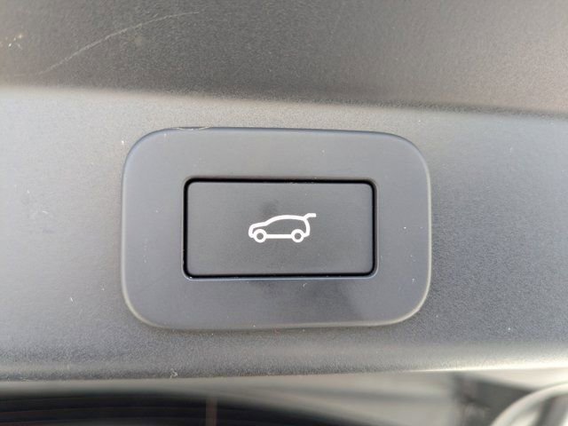 Used 2025 Land Rover Range Rover Sport SE image 13