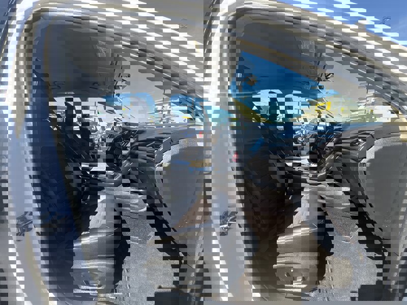 Used 2018 Ford Fusion SE w/ Equipment Group 201A image 20