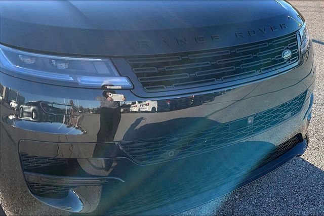 Used 2024 Land Rover Range Rover Sport Dynamic SE image 28