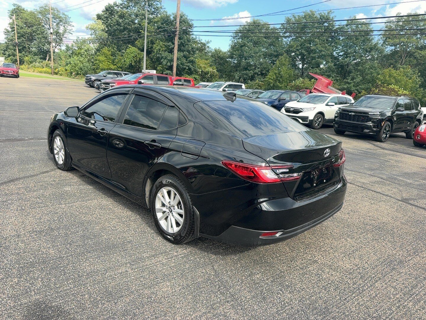 Used 2025 Toyota Camry LE w/ Convenience Package AWD/4WD image 7