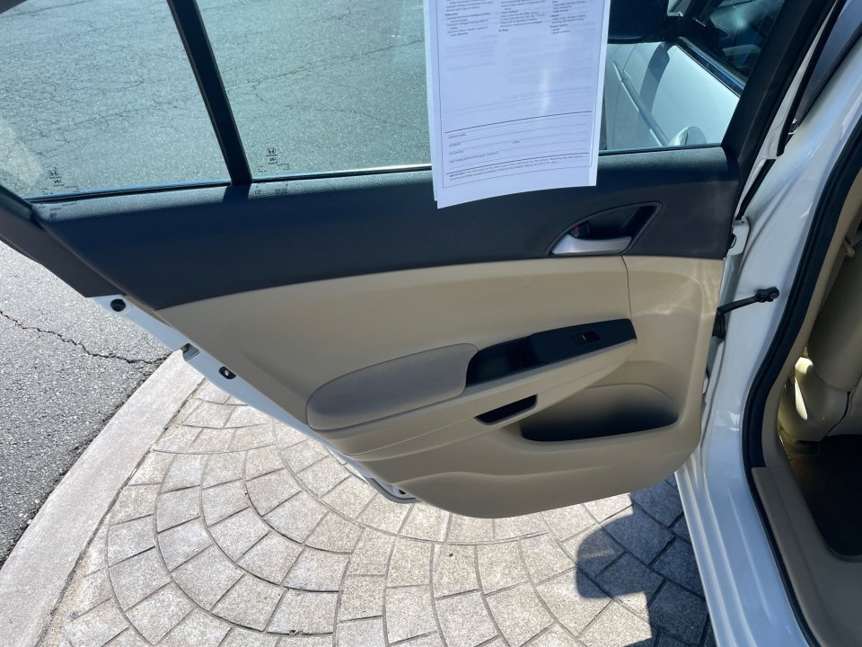 Used 2012 Honda Accord SE image 35