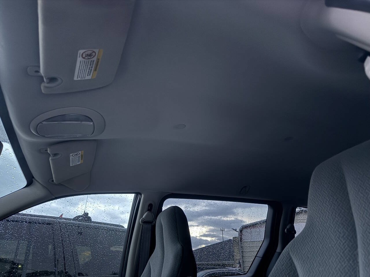 Used 2005 Dodge Caravan SE w/ Popular Equipment Group FWD image 24
