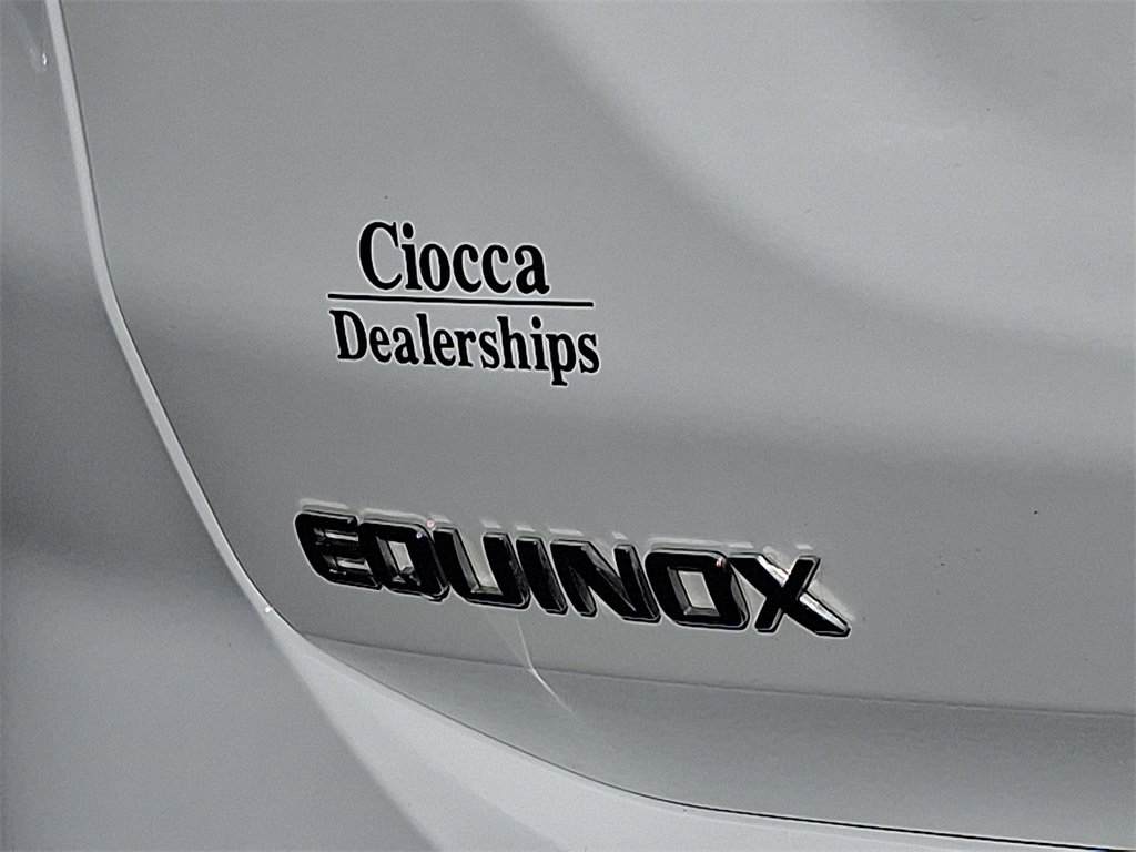 Used 2023 Chevrolet Equinox LT image 30