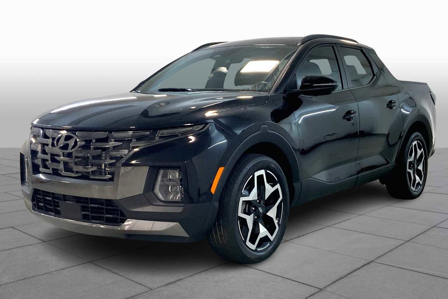 Used 2022 Hyundai Santa Cruz Limited w/ Cargo Package