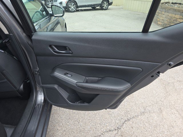 Used 2024 Nissan Altima 2.5 SV image 38