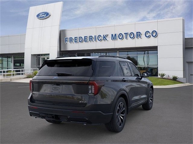New 2025 Ford Explorer ST-Line image 8
