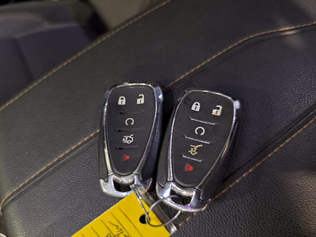 Used 2020 Chevrolet Traverse LT AWD/4WD image 10