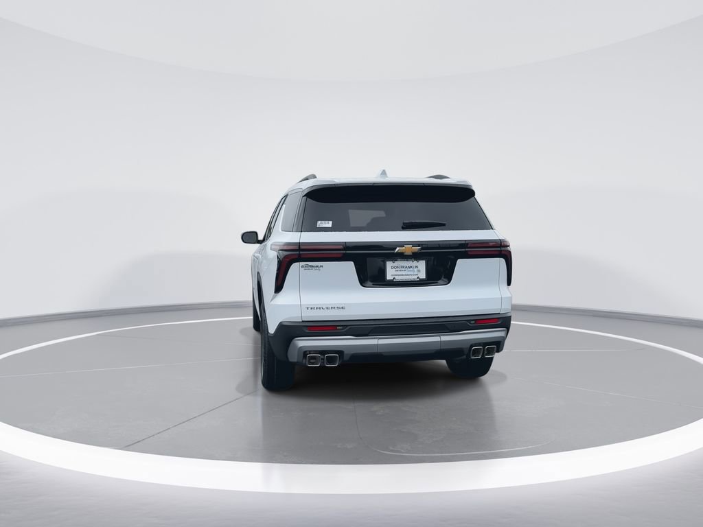 New 2026 Chevrolet Traverse LT FWD image 7