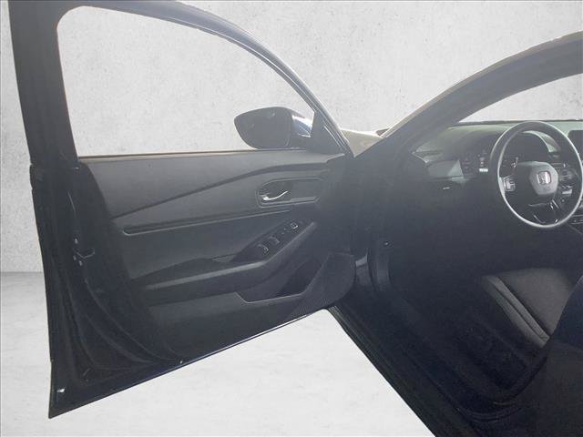 Used 2023 Honda Accord EX image 18