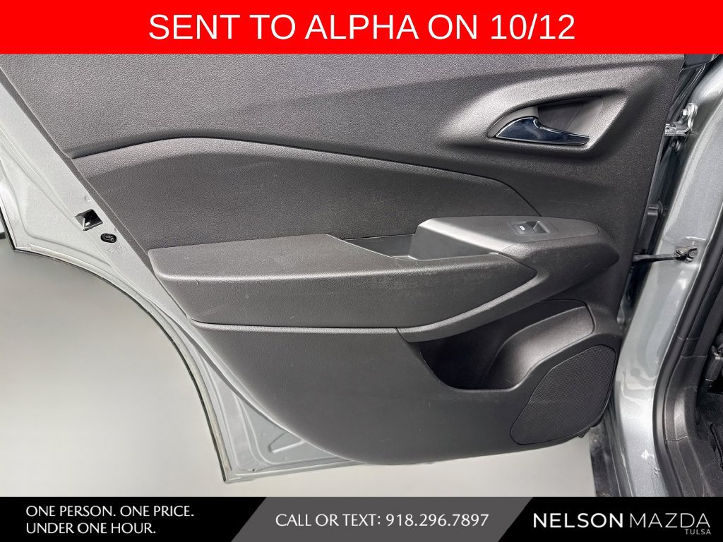 Used 2024 Chevrolet Trax RS w/ Driver Confidence Package FWD image 36