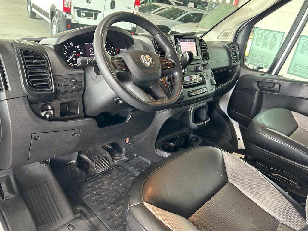 Used 2023 RAM ProMaster 2500 image 17