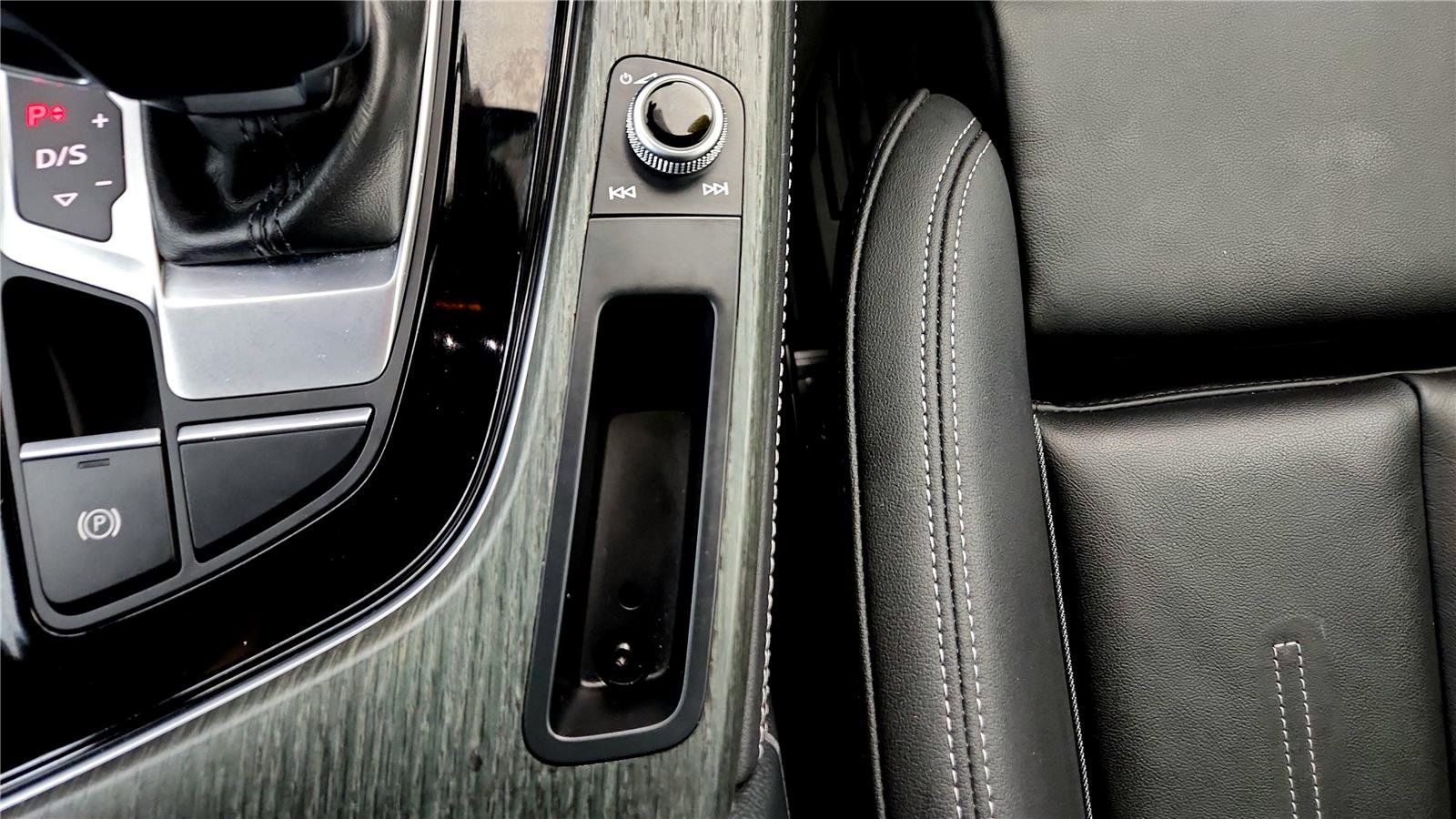 Used 2020 Audi A4 2.0T Premium Plus w/ Premium Plus Package image 37