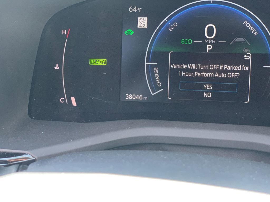 Used 2025 Toyota Camry LE FWD image 30