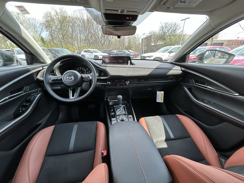 New 2025 MAZDA CX-30 Carbon AWD/4WD image 12