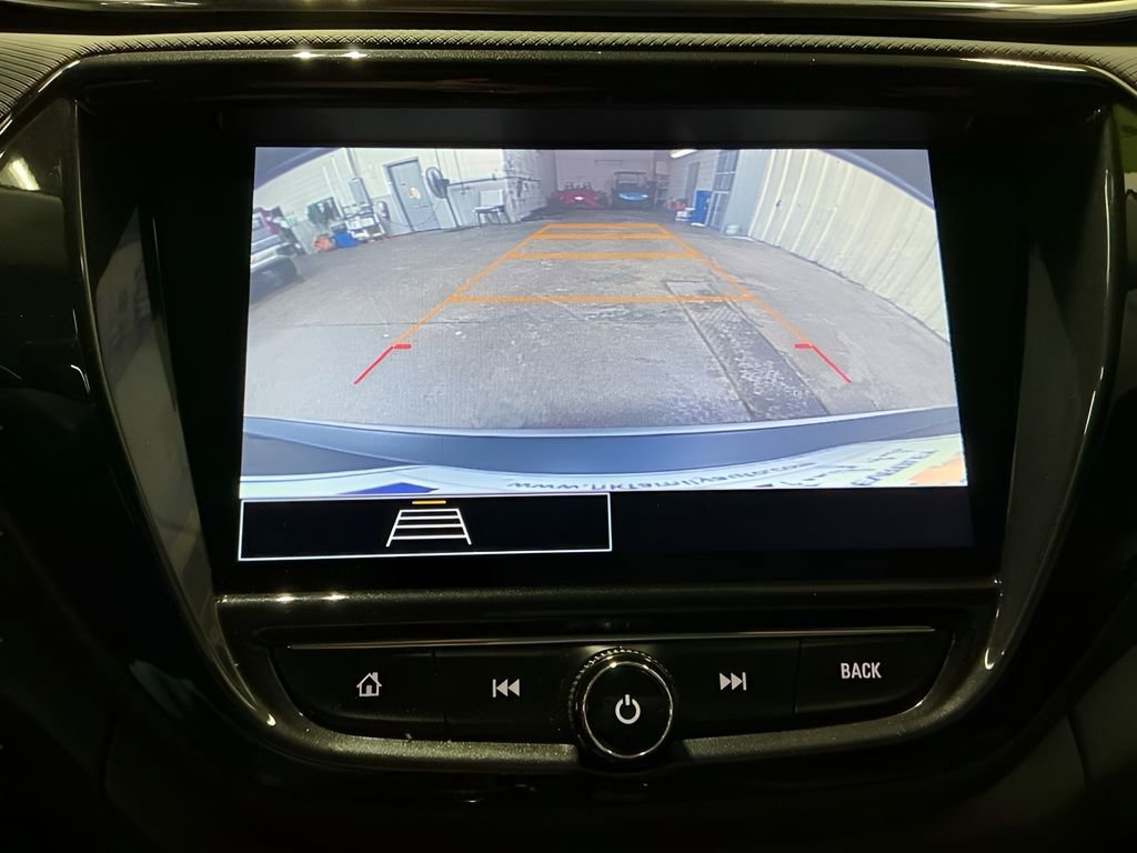 Used 2021 Chevrolet TrailBlazer LT w/ Premium Seating Package image 17