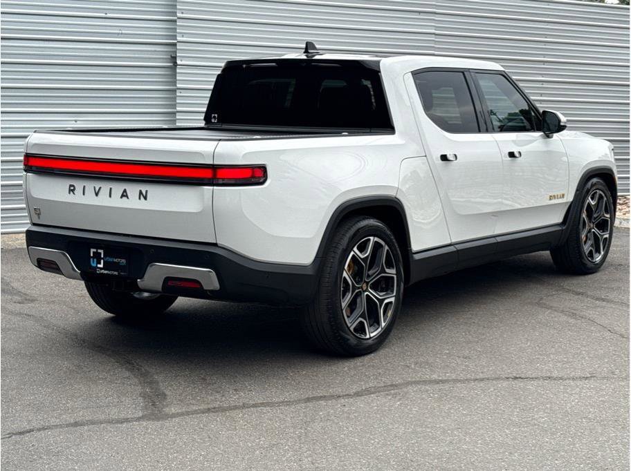 Used 2022 Rivian R1T Launch Edition image 3