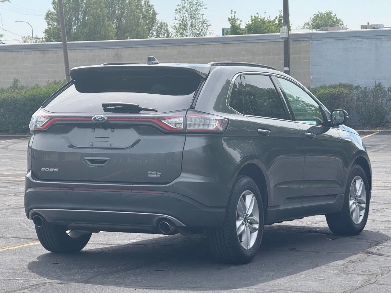 Used 2016 Ford Edge SEL AWD/4WD image 5