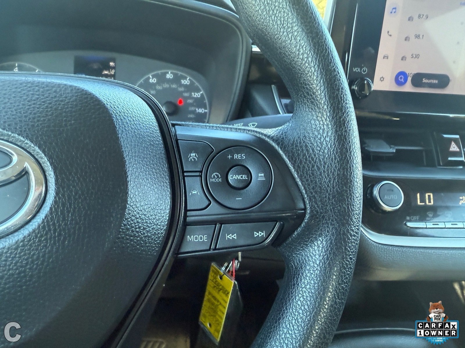 Used 2024 Toyota Corolla LE image 25