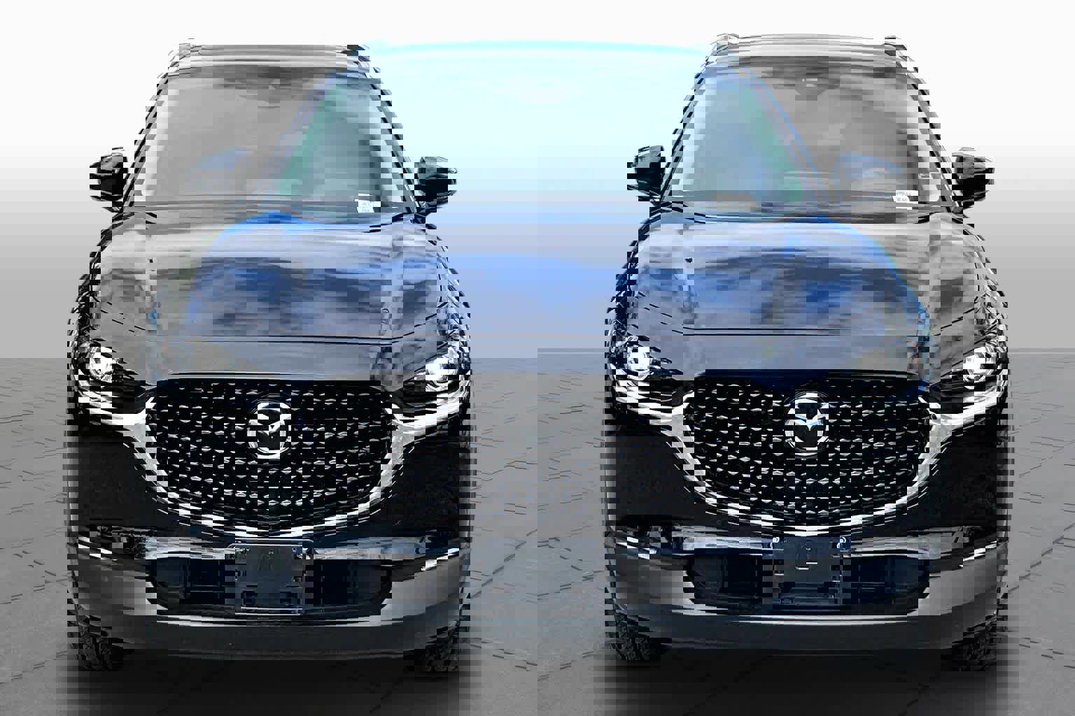 Used 2023 MAZDA CX-30 AWD 2.5 S w/ Premium Package image 4