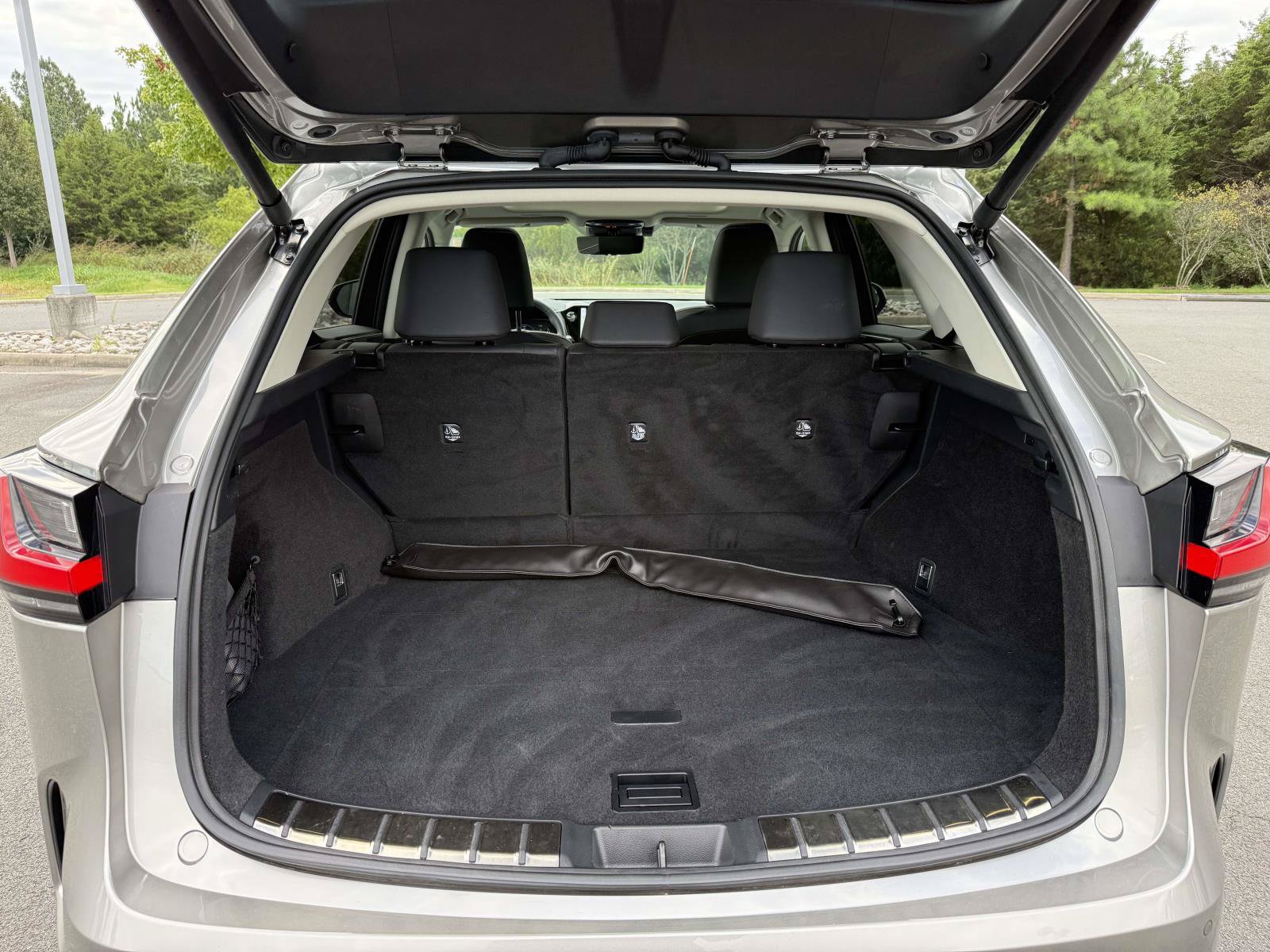 Used 2023 Lexus NX 350h AWD image 28
