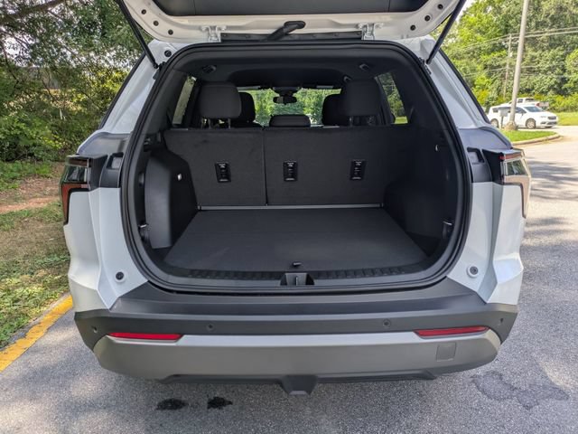 New 2027 Chevrolet Equinox LT FWD image 27