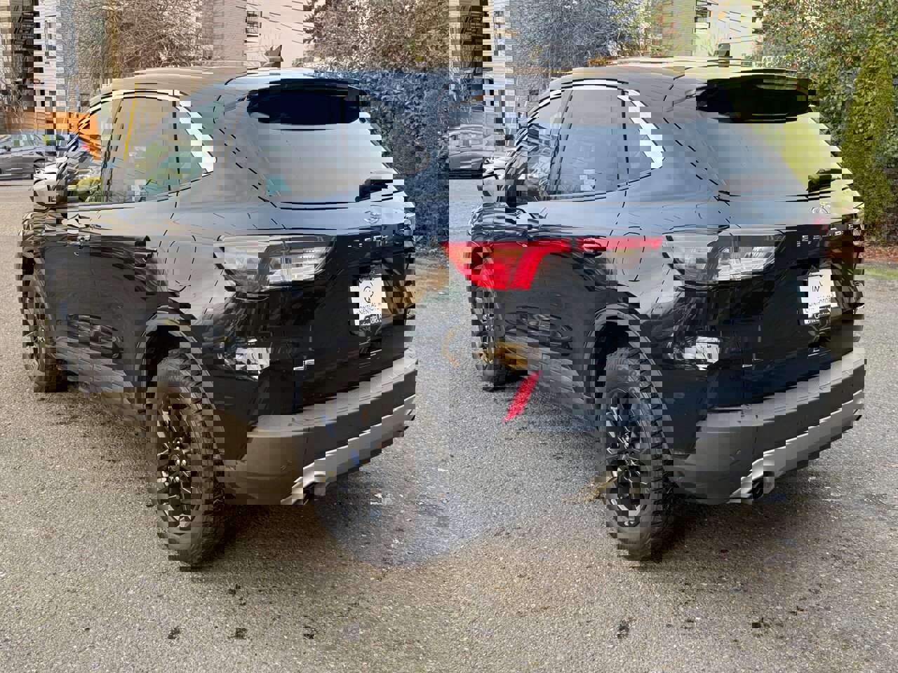 Used 2022 Ford Escape SE image 10