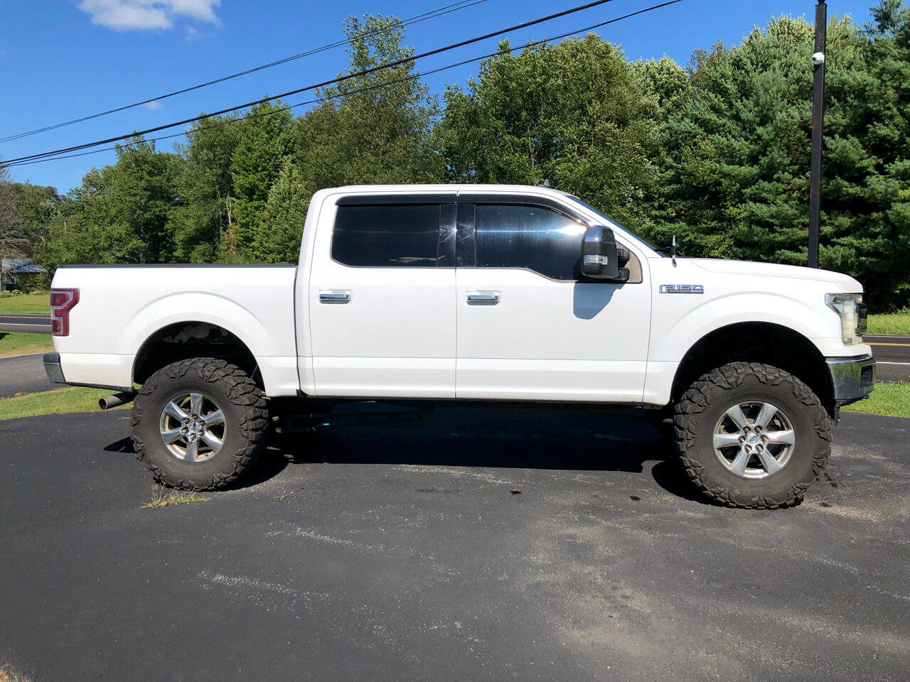 Used 2020 Ford F150 XLT w/ Equipment Group 302A Luxury image 4