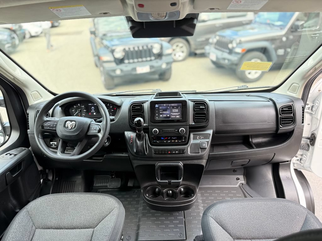 Used 2023 RAM ProMaster 2500 FWD image 7
