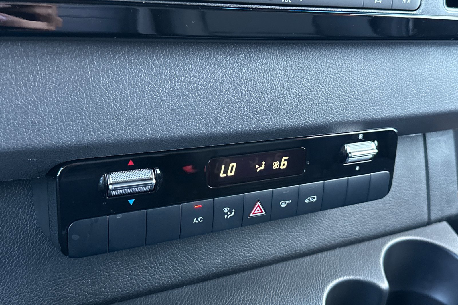 Used 2025 Mercedes-Benz Sprinter 3500 image 21